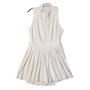 Prince Dress Tennis, Womens Size Large Beige Pleated Backout minor flaw NWT